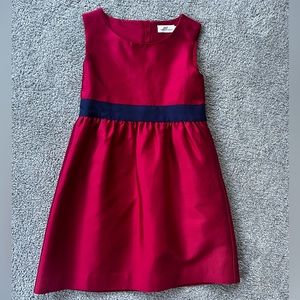 Vineyard Vines size 6 red holiday dress with navy trim